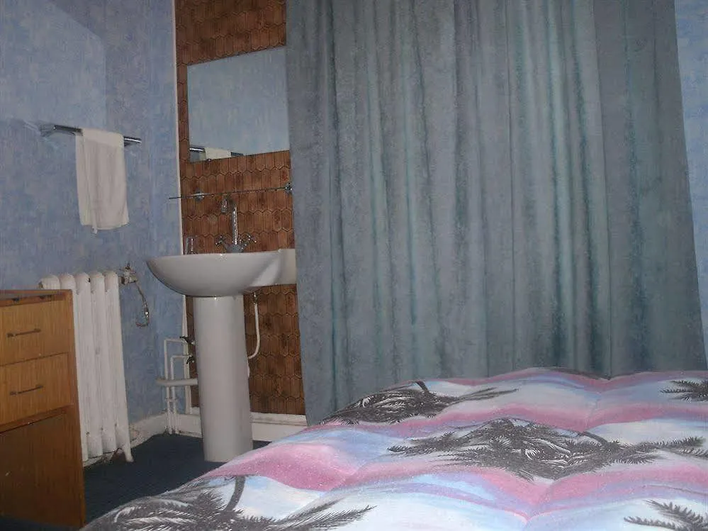 Saint Pierre Hotel 2*
